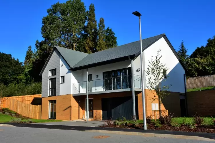 New House at Meadow Rise, Clevelands Park